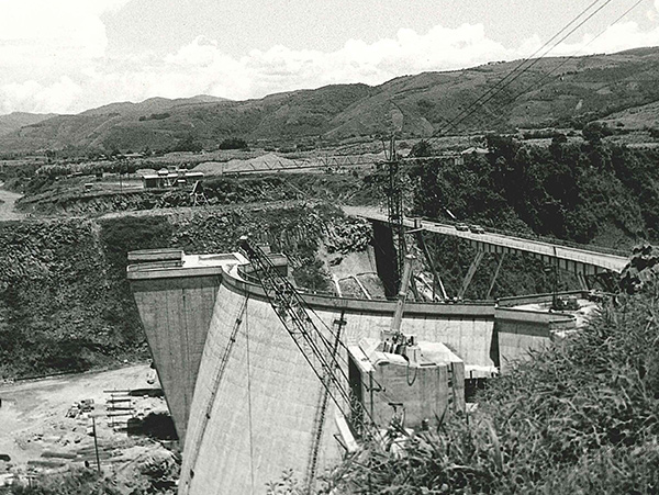 Represa Hidroeléctrica